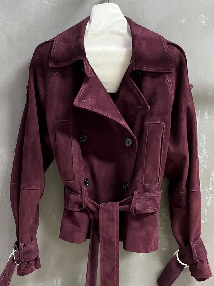 Designer Moda Donna Autunno Vera pelle scamosciata Giacca in pelle scamosciata Cappotto doppiopetto con cintura Stile corto Luxury Lady Moto Biker Outwear