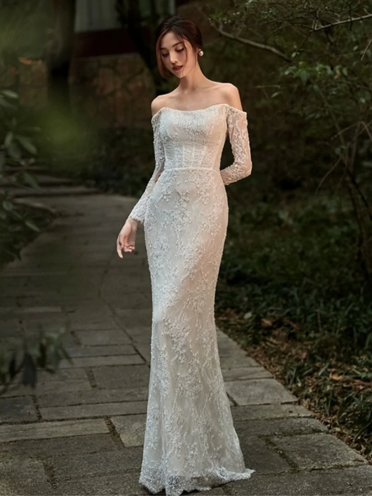 Ele dentelle longue Sve une oule lumière mariage Dr luxe Fi queue robe pour la photographie extérieure saison de printemps
