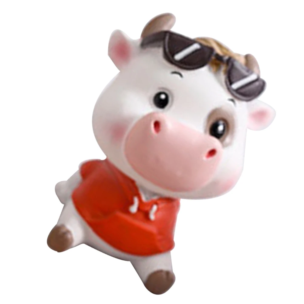 

Cute Pet Ornaments Resin Cattle Figurine Small Craft Adornment Desk Decor Cartoon Style Craft Perfect Gift