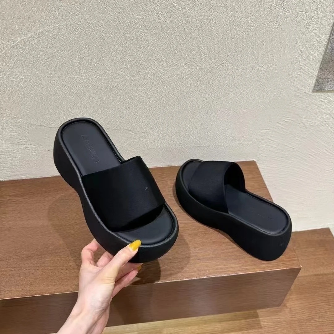 

Summer New Women's Round Toe Platform Wedge Sandals Single Strap Thick Sole Height Increase Slide Shoes Casual Outdoor Comfort