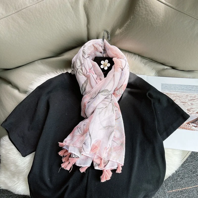 2022 Hot Sale Rose Print Tassel Scarf Shawls Long Beautiful Beach Floral Hijab Wrap Free Shipping