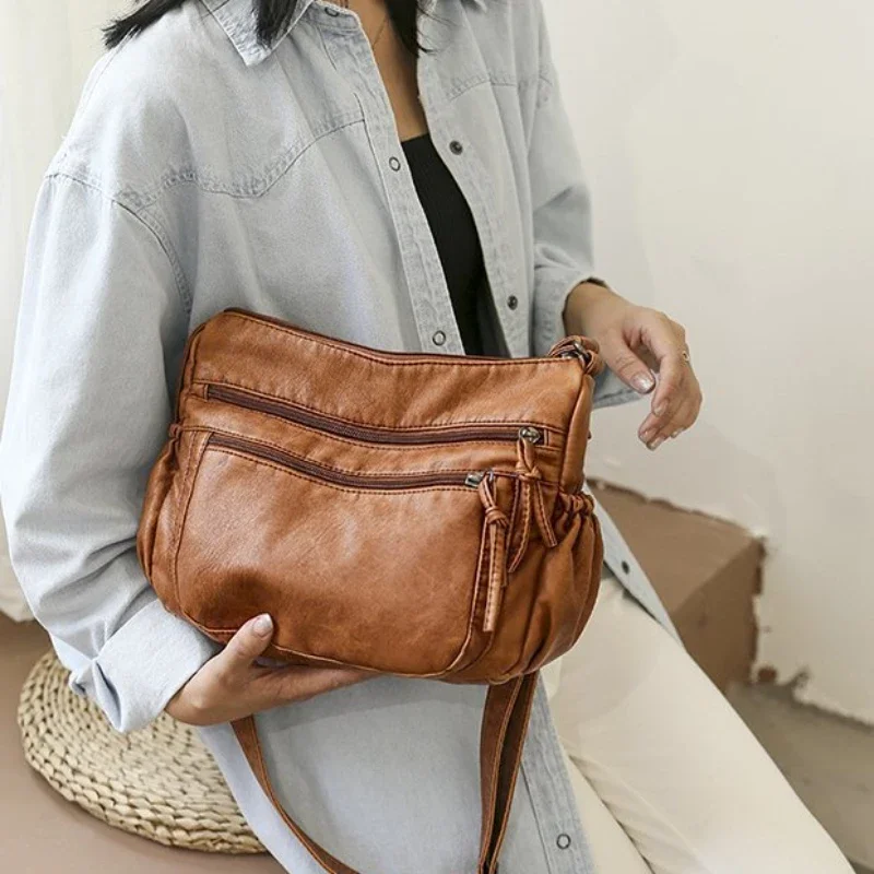 

Large Capacity Soft Leather Women's Bag Retro ShoulderBag Simple Crossbody Bag Middle-aged Mom Ladies Messenger Bag