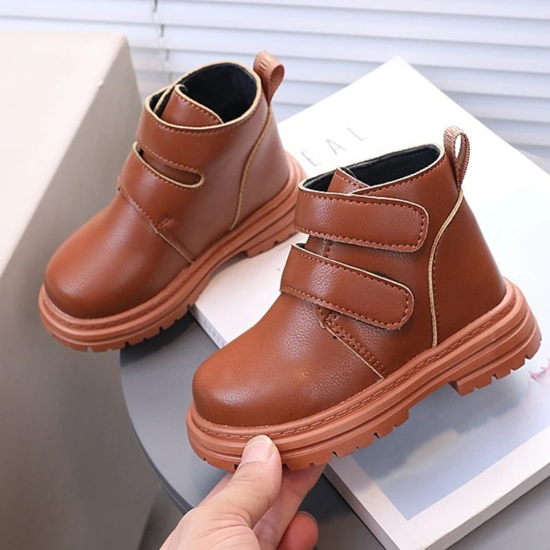 Child snow boot2025 winter new style child British style shoe simple girl anti slip flat boots men women versatile fashiona boot