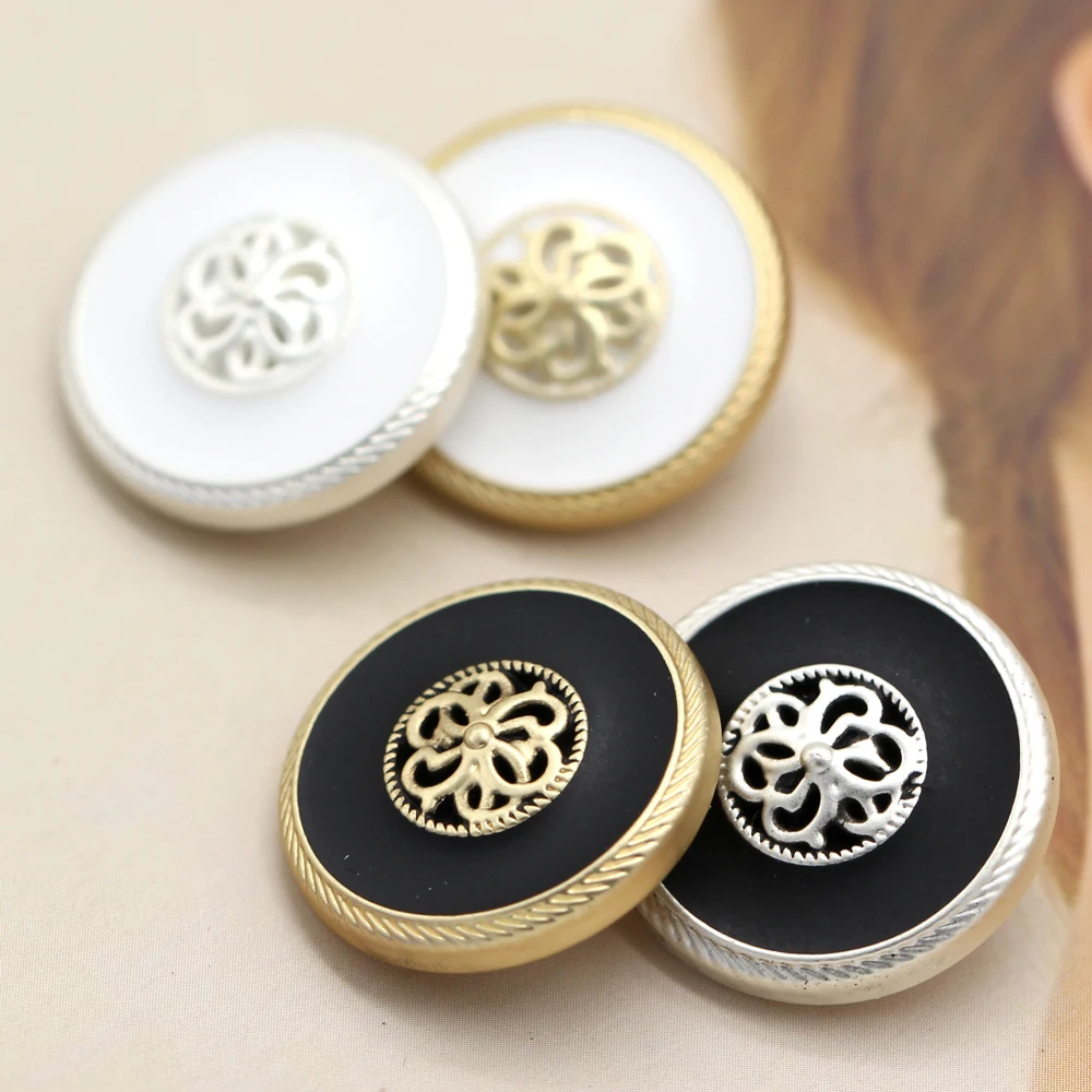 HENGC 18/20/23mm Vintage Gold Metal Buttons For Clothes Retro Jacket Coat Handmade Decorations DIY Crafts Sewing Accessories