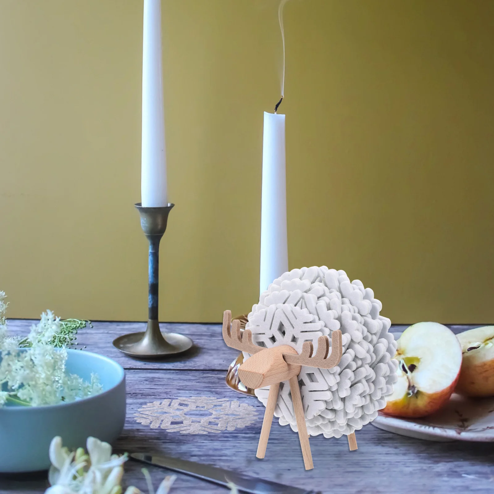 

1 комплект, фетровые подставки со снежинками, теплоизоляционные коврики для чашек, сделай сам, украшение в виде овцы, защита для стола, нескользящий декоративный набор подставок