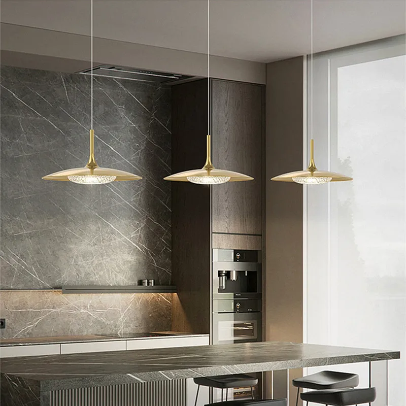 النمط الكلاسيكي الحد الأدنى قلادة ضوء الشمال المعادن قلادة LED غرفة المعيشة غرفة الطعام متجر ديكور داخلي مصباح معلق