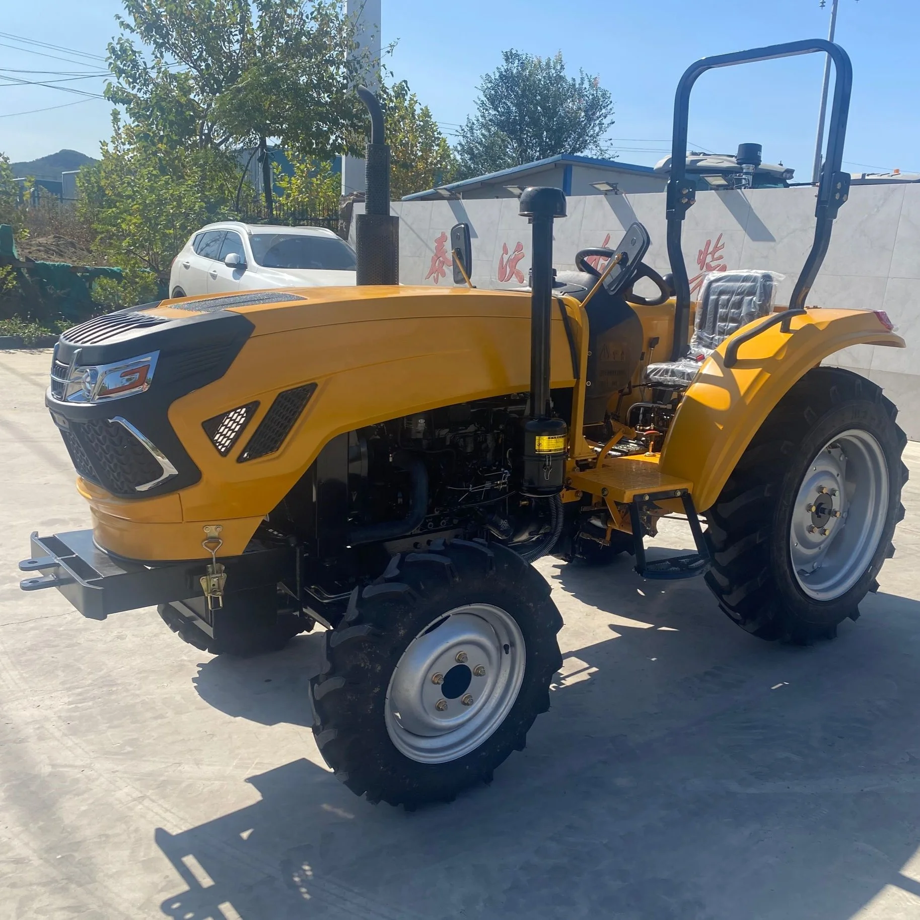 50-horsepower agricultural tractor, rotary tiller, hot-selling agricultural equipment.