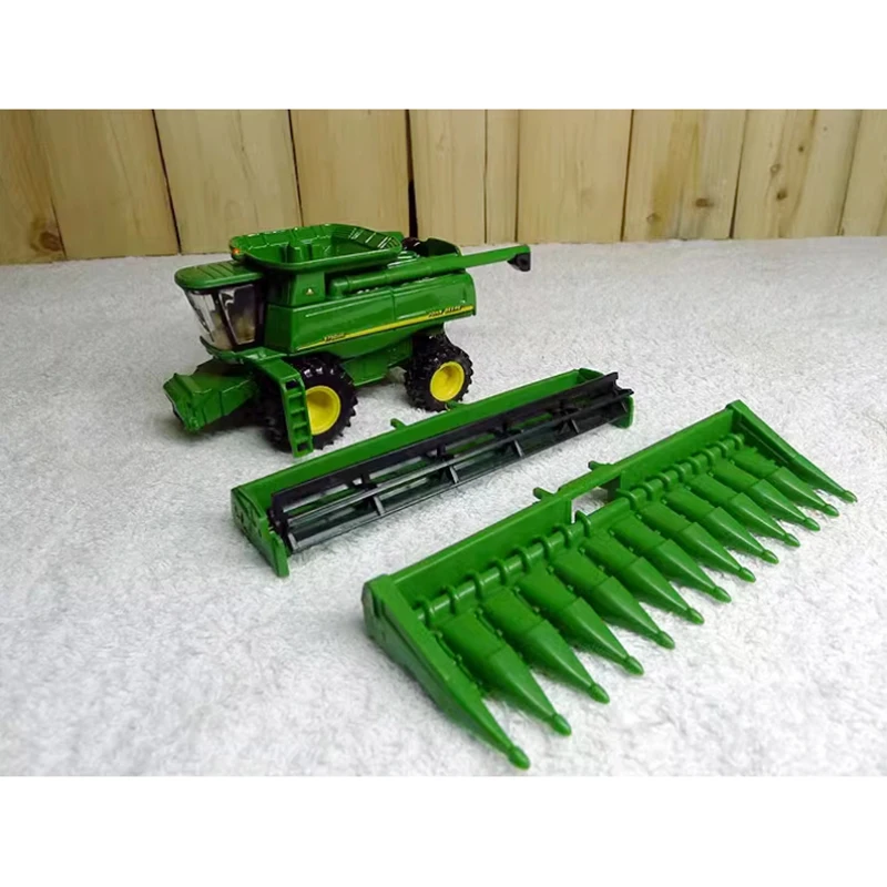 ERTL Diecast 1/64 Scale 9750 Combine Alloy Agricultural Vehicle Model Static Display Collectibles Boy Gift Toys Ornament