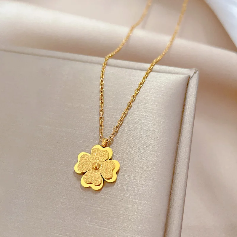 LUCKY99 Fashion Titanium Steel Four Leaf Clover Pendant Necklace Women Simple Gold Plated Frosted Flower Elegant Party Jewelry