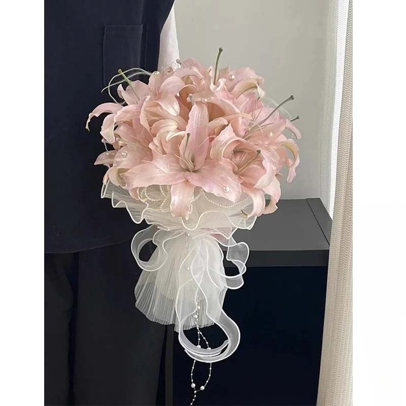 

Сертификат искусственных цветов, ручной букет, свадебный букет невесты, увлажняющий, лилия, искусственный цветок, свадебная фотография, свадьба