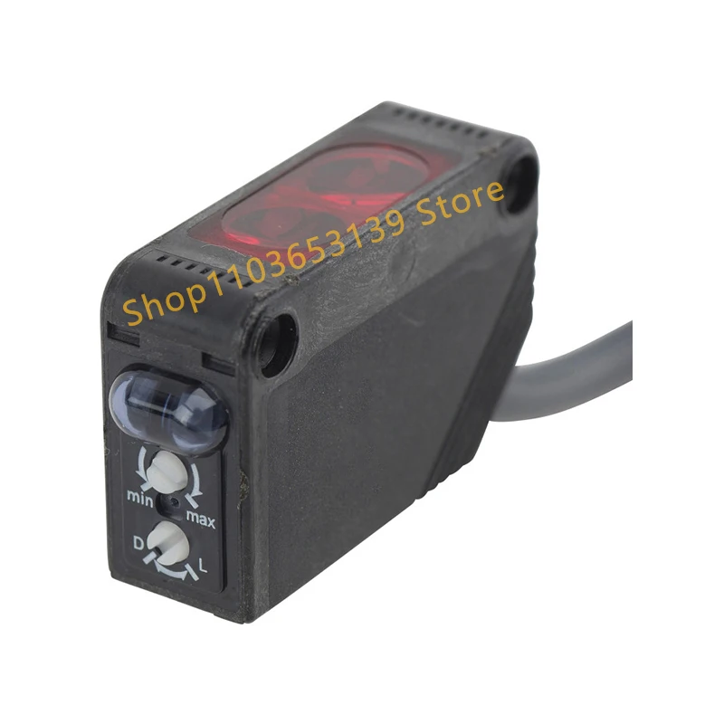 E3Z-R66 E3Z Reflector Type Photoelectric Sensor