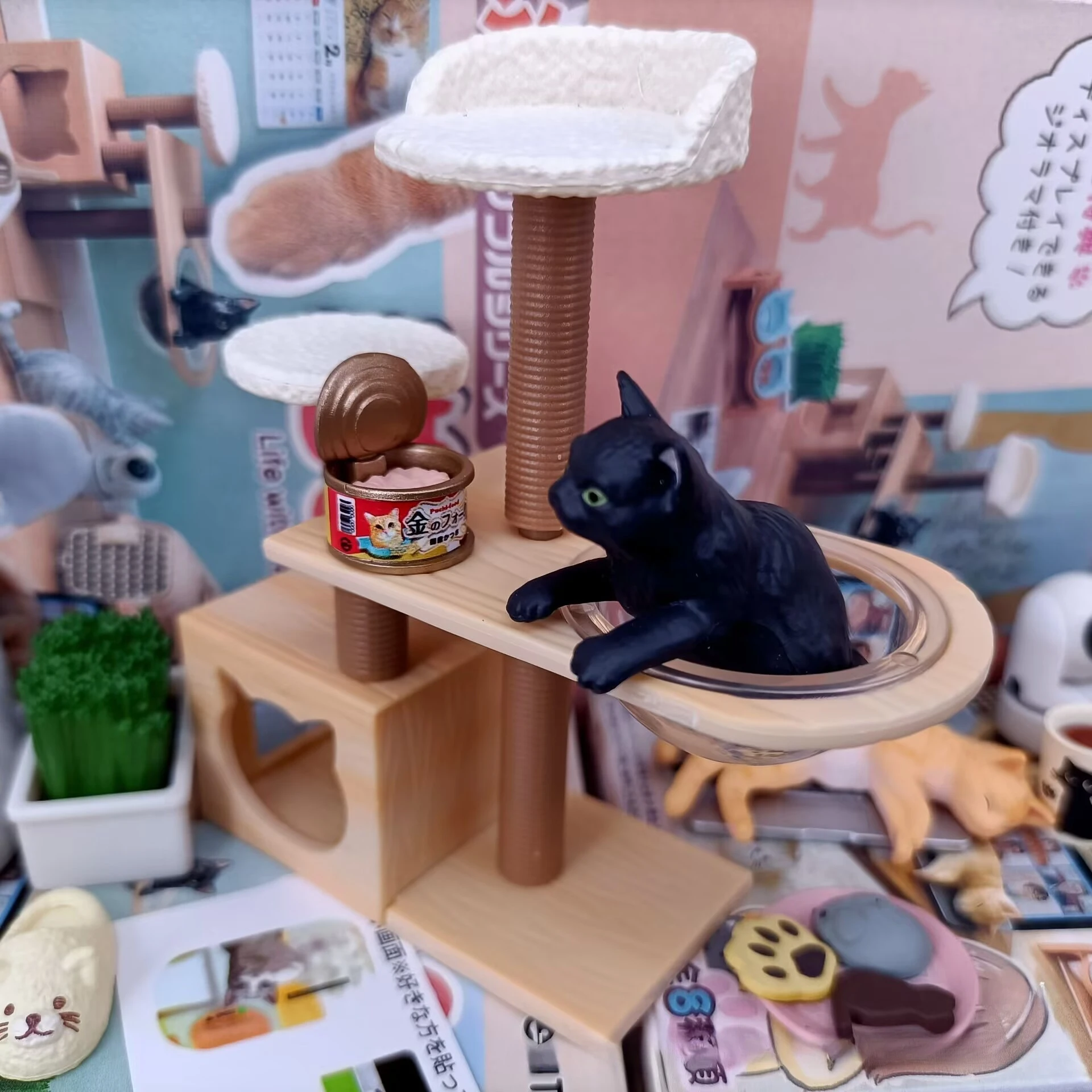 

Miniature blind box, my box of cats' daily life, fun DIY play house cute cat shit shoveling officer ornament, box of eggs