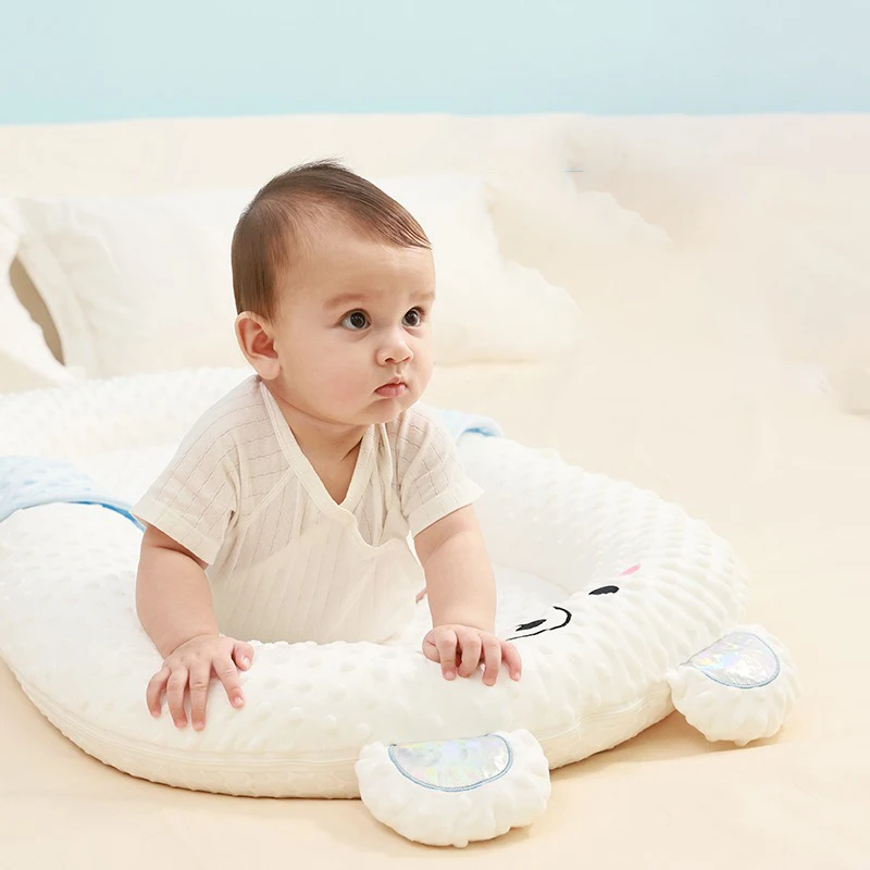 

Wholesale baby crib middle bed anti-spitting milk slope pillow pad, a sleep-inducing magic tool to pat and soothe the palm