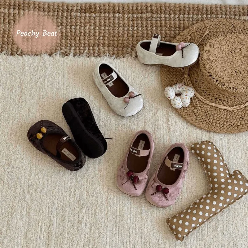 Fashion Baby Girl Princess Velvet Shoes Infant Toddler Child Vintage Flat Dance Shoes Retro Soft Bottom Spring Autumn Summer