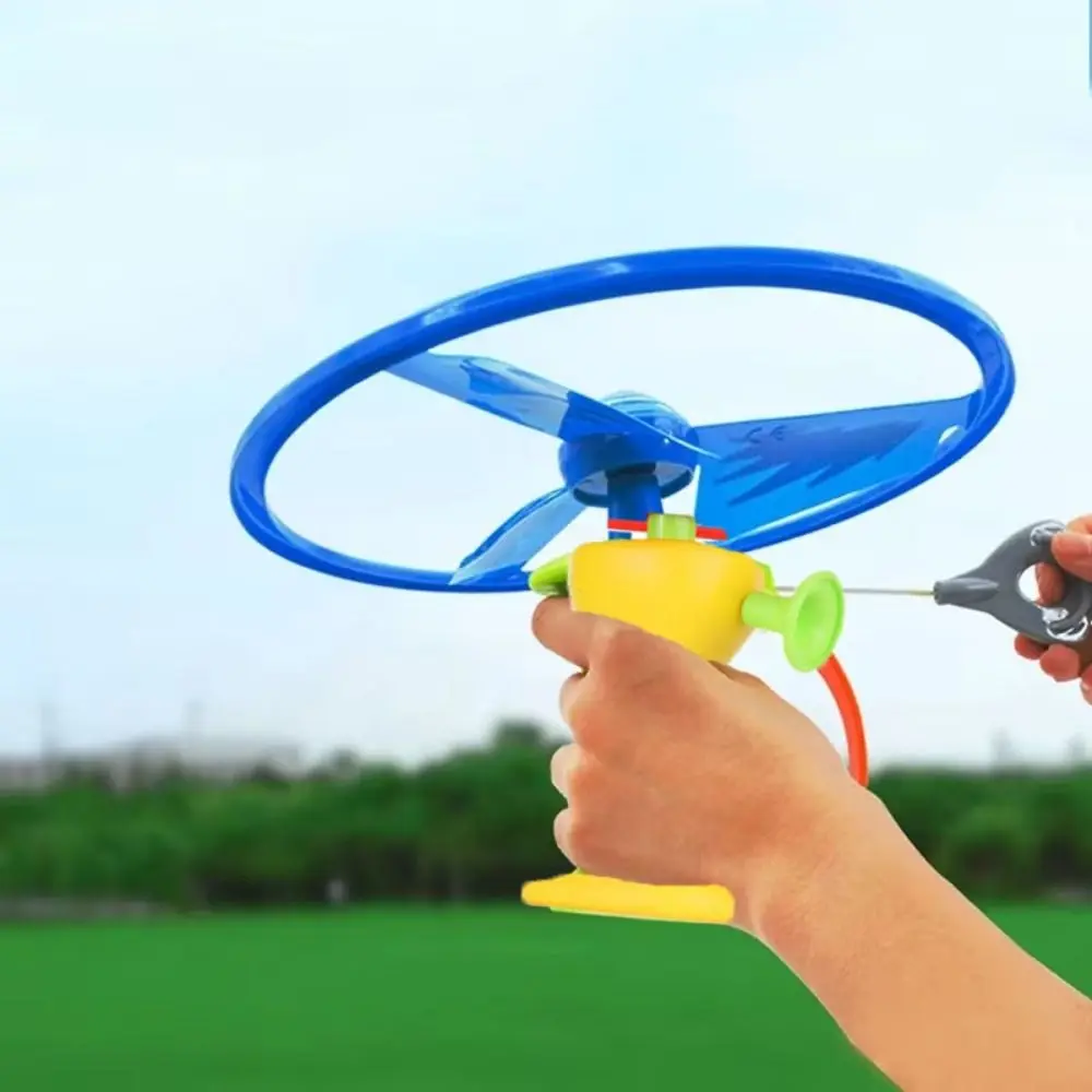 

Launcher Spinner Pull Flying Disc Toys Atmosphere Prop Educational Ripcord Sky Spin Toys Rotating Cartoon Dragonfly Toy Kids