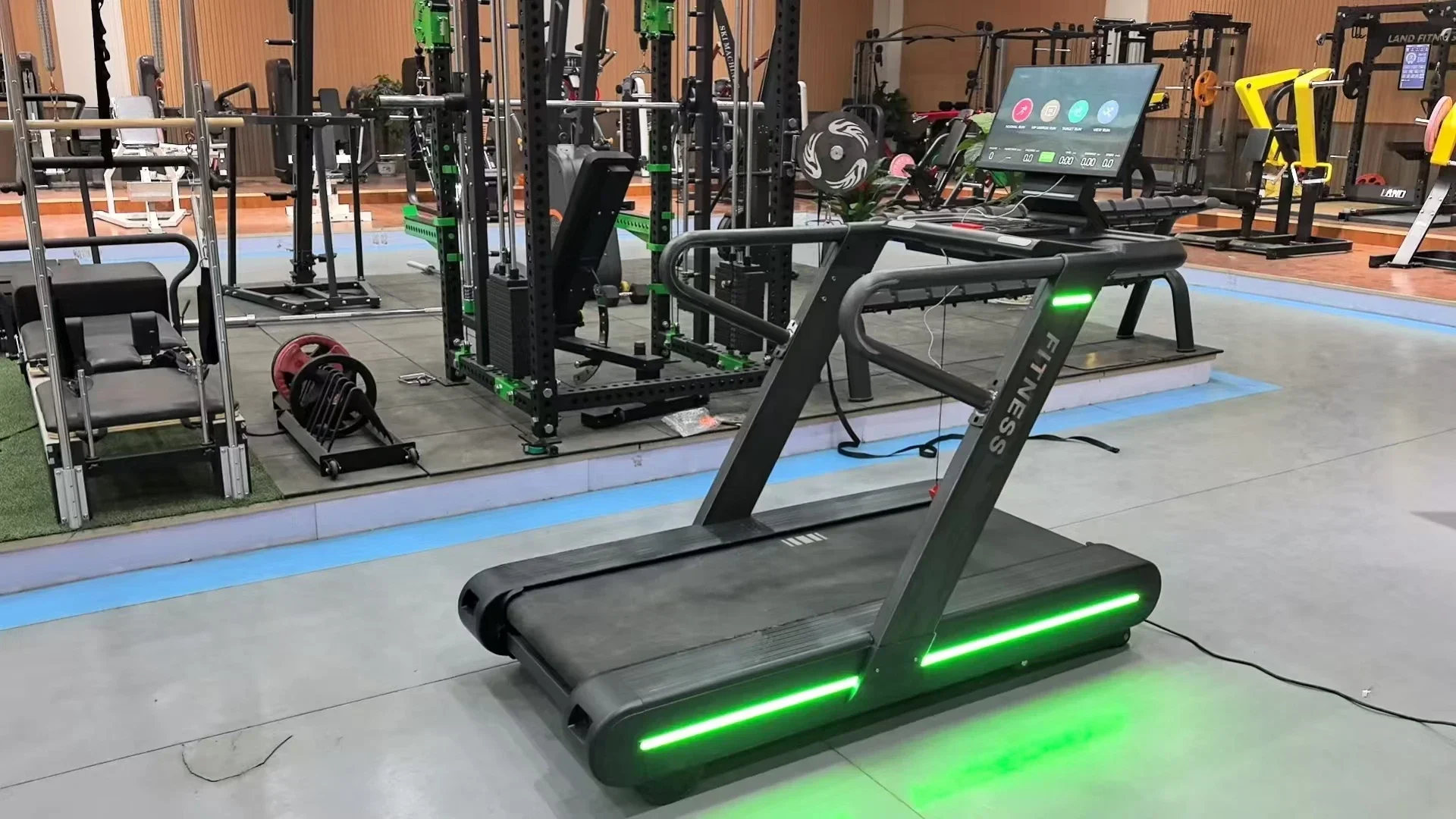 Factory Commercial Treadmill Fitness Gym Equipment Cardio Training LDT-1860C Running Machine Commercial Electrical Treadmill