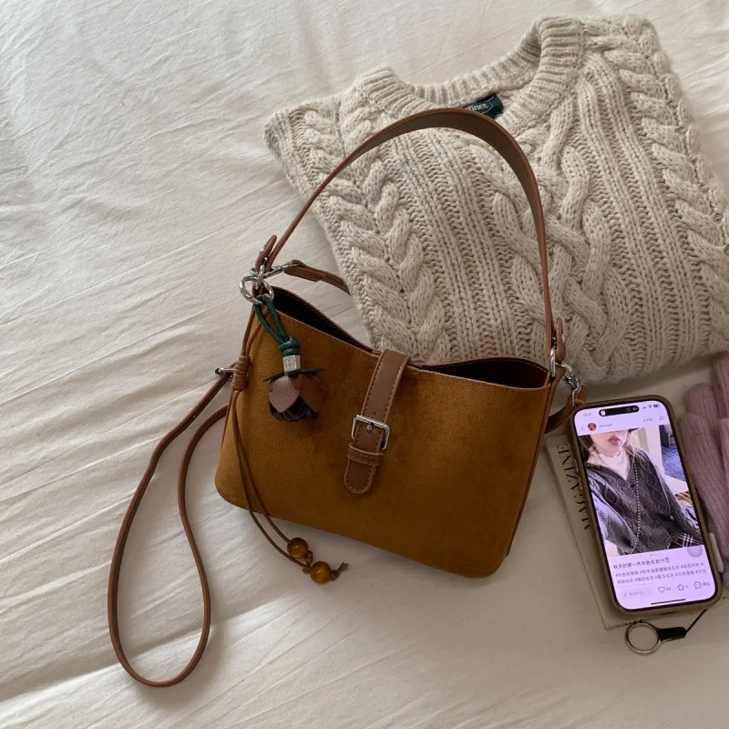 

2025 Frosted Phone Crossbody Bag, Minimalist Shoulder Purse for Women, Versatile Day-to-Night Sling, Fashion Small Bag