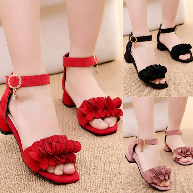 

Girl Summer Sandal2026 New Korean Edition Child Princess Cute Sandals Fashion Girl Anti Slip Comfortable Versatile Beach Sandals