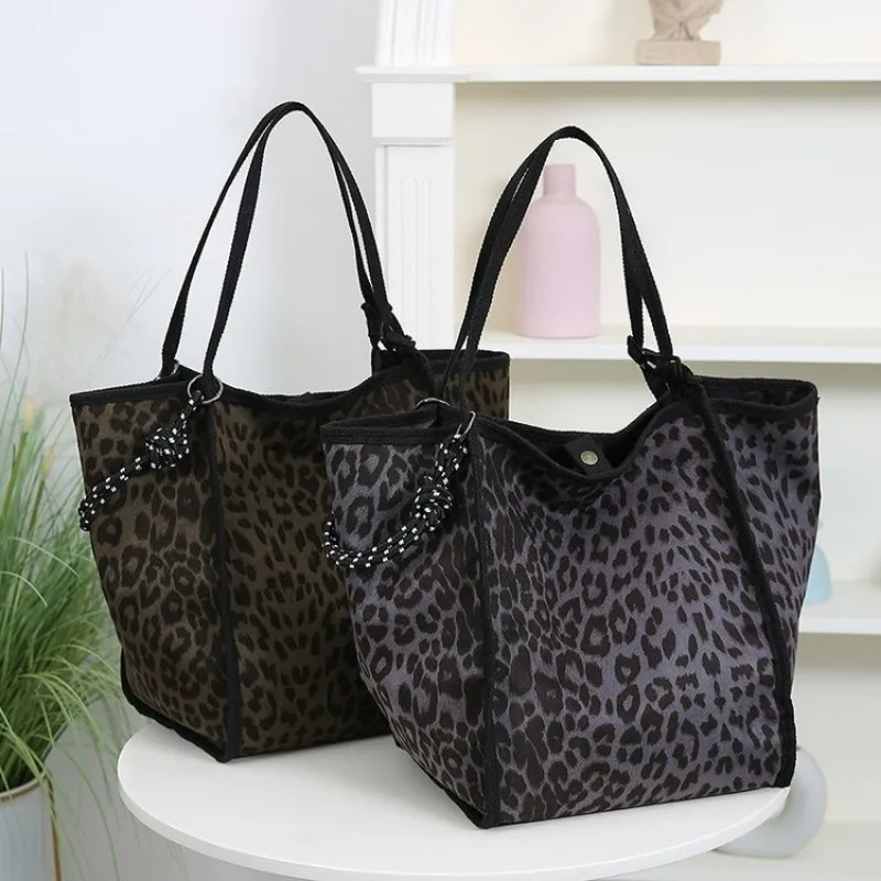 

Sumptuous Daily Use Students Cross Body Bag Creative Individual Trendy JK Bag Handbag Fit For A Office Commute