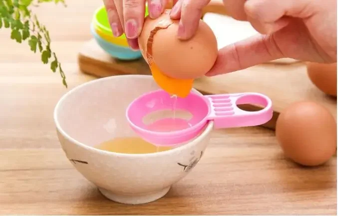 

5pcs/lot Egg Separator White Yolk Sifting Home Kitchen Chef Dining Cooking Gadget Egg Divider Egg Tools NX 032