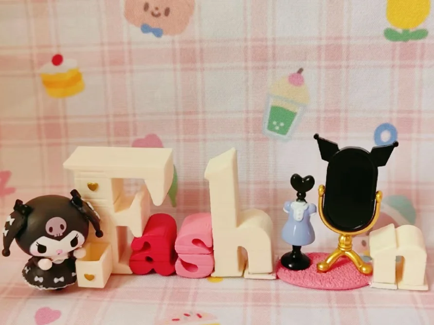 REMENT Kuromi Collezione di parole Modello di scena in miniatura Scatola da tavolo Gioco alla moda Scatola cieca Figura giocattolo da collezione per cibo
