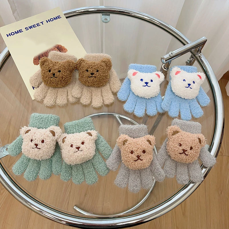 ถุงมือเด็กน่ารักลายหมี ถุงมือไหมพรมหนานุ่มสำหรับเด็ก ถุงมือถักสำหรับเด็กอนุบาล อุปกรณ์กันหนาวสำหรับเด็กอายุ 1-3 ปี ถุงมือห้านิ้วสำหรับเด็ก