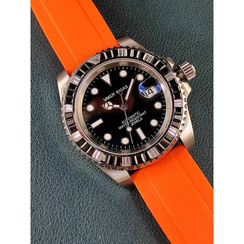 ساعة ميكانيكية أوتوماتيكية لحركة Meiyoda 8215 العصرية للرجال والأعمال حزام فولاذي مضيء قوي رياضي مقاوم للماء