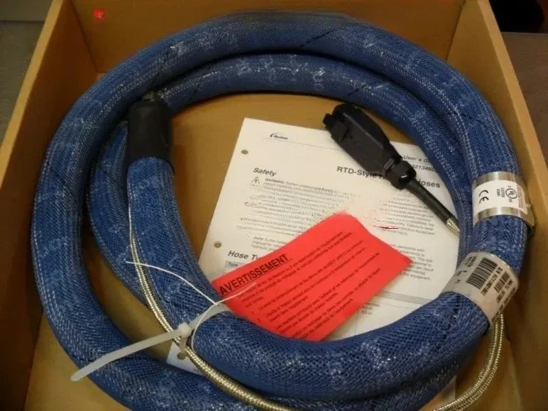 

hot-melt adhesive machine 16-foot throat heating pipe HOSE BLUE hose 274796