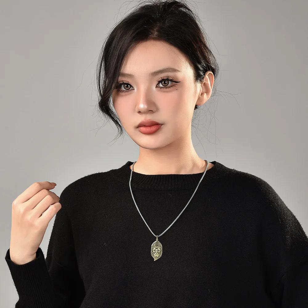 Ретро и мощное мужское колье с тематикой Heavenly Sage Sun Wukong, carrying a thought.