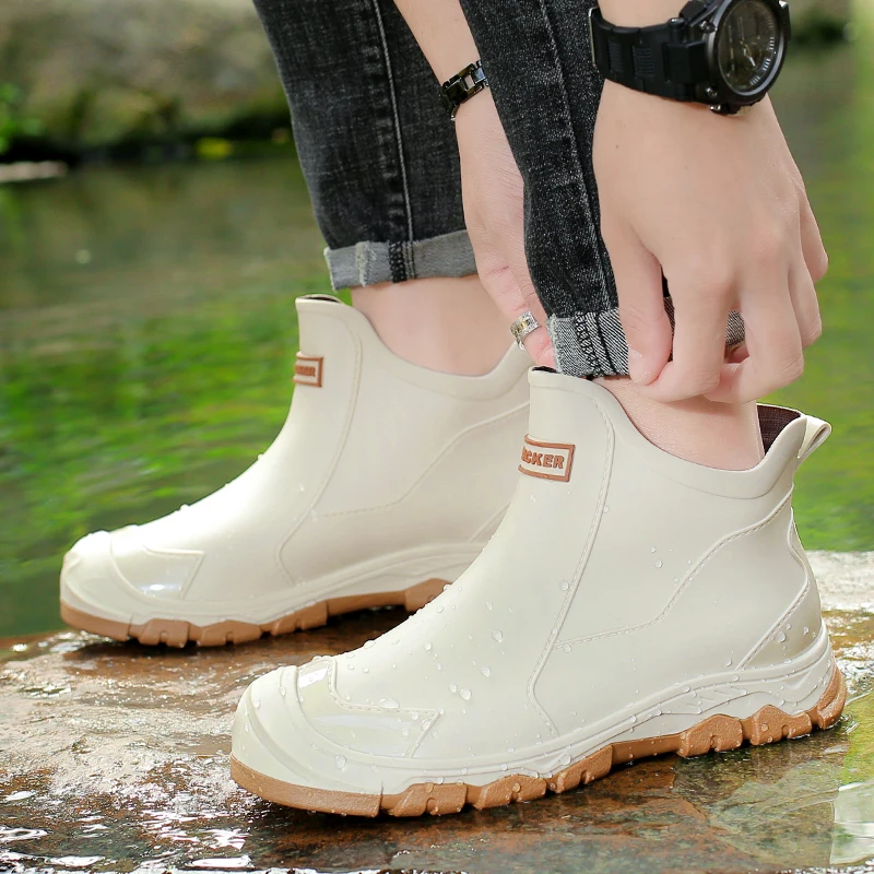 YUYIN Man Ankle Work Shoes Water Shoes High Top Rain Boots for Men Women Anti-slip Waterproof Oil-proof Chef Shoes Lightweight view 4