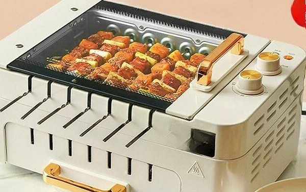 Household automatic rotating multi-function indoor electric barbecue grill
