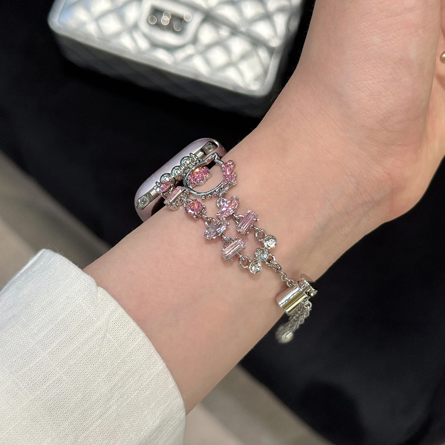 Two rows of small diamond chains are used for Apple watch models, with gorgeous sparkle for iWatch Series 9 8765432 strap - view 3