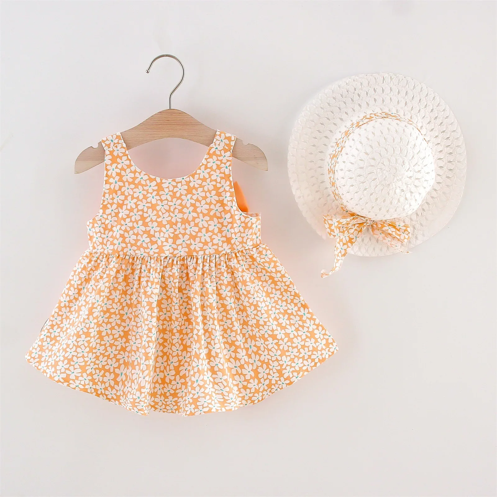 

Toddler Girl's Summer Dress Small Daisy Sleeveless Tulle Holiday Party Princess DressSuitable for Cute Girls Aged 1-3 Years 2PCS