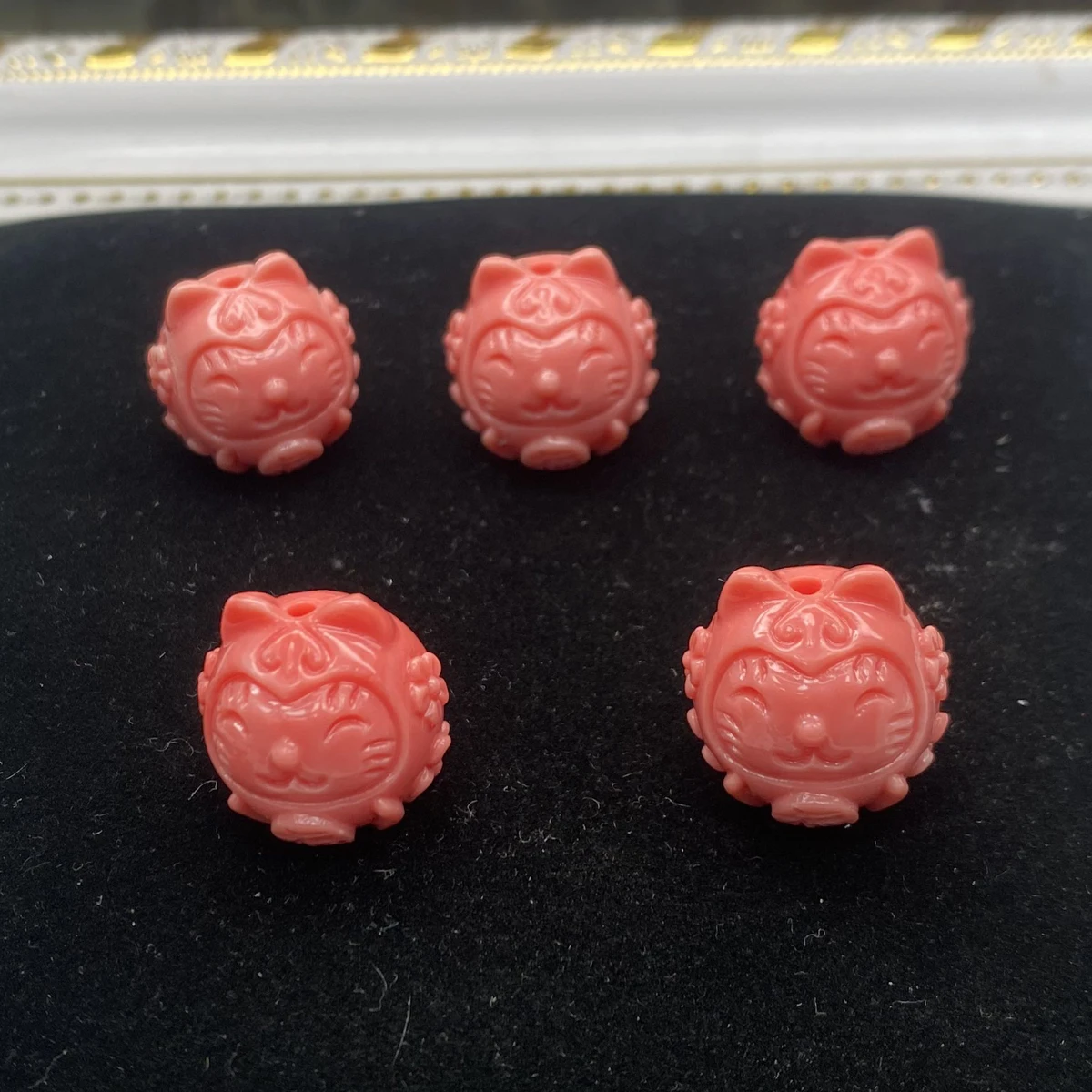 5pcs 18mm Maneki-neko-shaped Through-hole Beads Natural Shell Beads for Jewelry Making DIY Necklaces Bracelets and Accessories