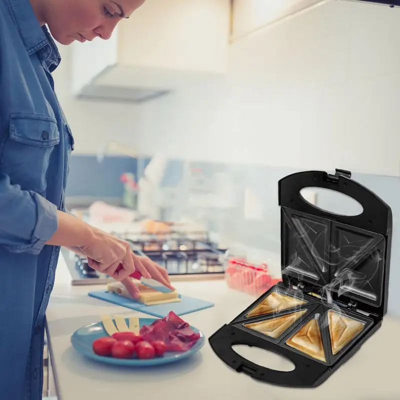 Sandwich Maker Press Breakfast Sandwich Press Maker 4-Slice Sandwich Griller Press Cooker Pan Makes 2 Sandwiches Hot Sandwich