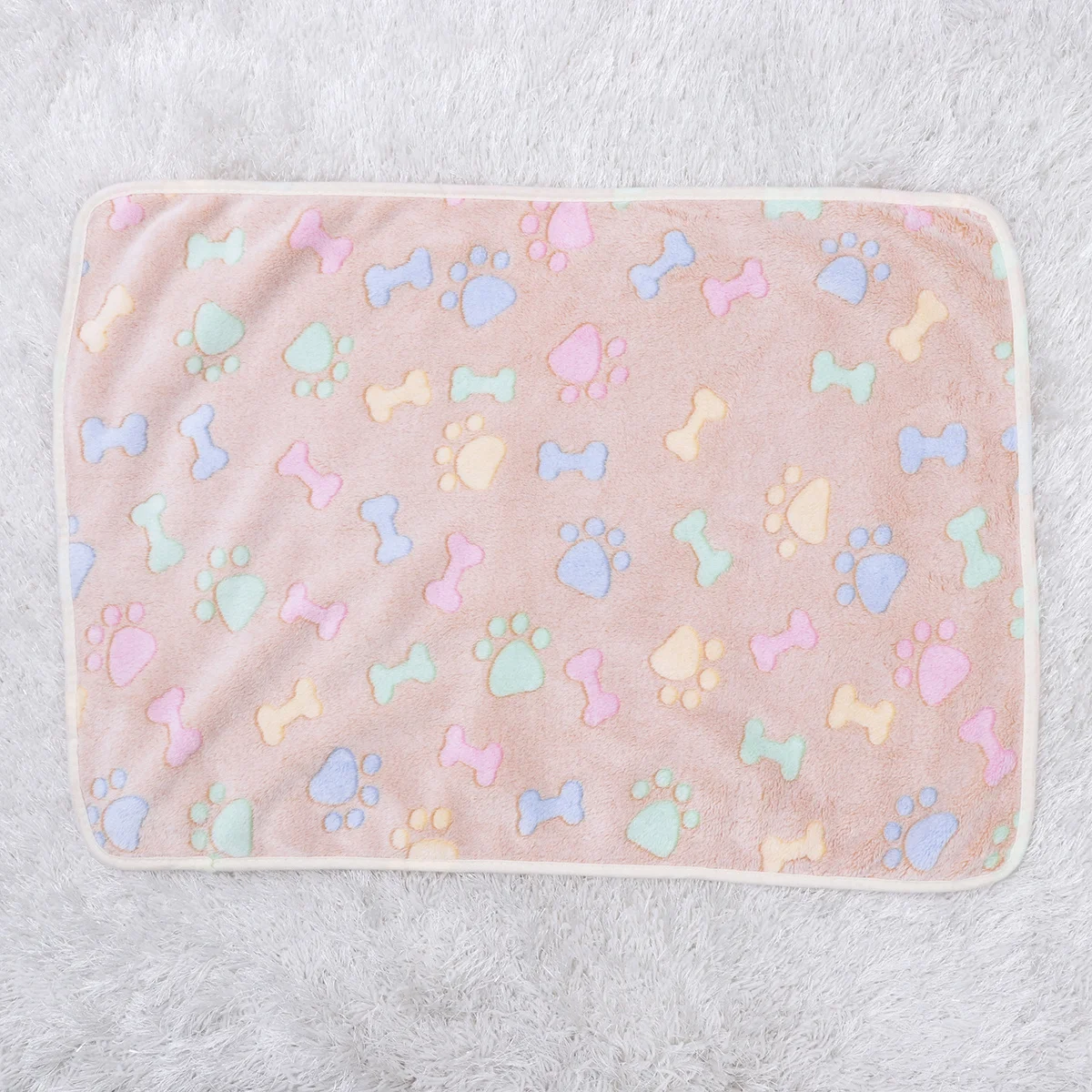 

1 pc Pet Carpet Coral Fleece Bone Pattern Warm Dog Blanket Sleep Play Travel Mat Winter Use 104X76Cm Pet Cushion Floor Mat