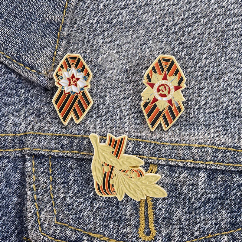 A Set of 3pcs New Creative Soviet and Russian Flag Brooch Victory Day St. George Ribbon Wheat Ear Brooch Metal Badge Souvenir view 4