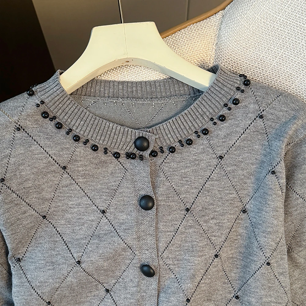 Women Beading Plaids Knit Cardigans Spring Autumn Loose O-Neck Sweater Outerwear Elegant Temperament Single Breasted Knitted Top