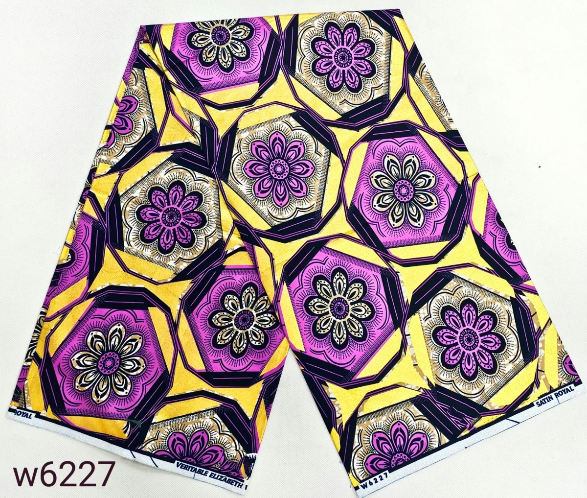 

2025 Nigerian Elizabeth-Wax Print African Fabrics High Quality for Patchwork New Style Fabric for Clothing Home Decor T11