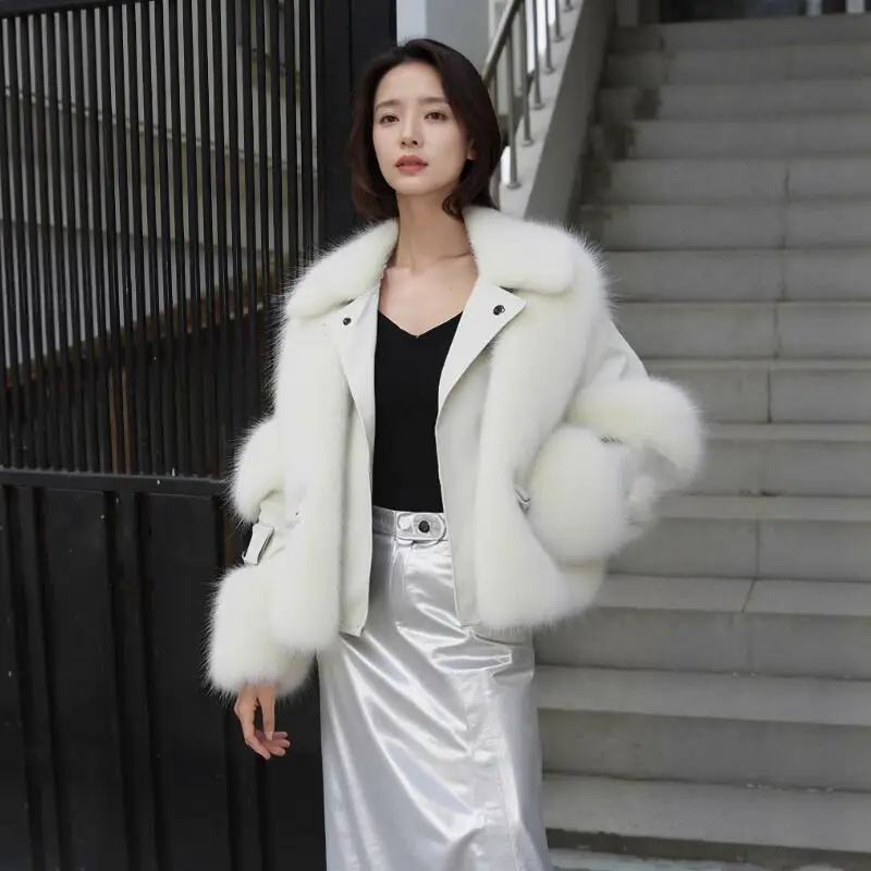 Winter 2026 New Design with Fur Leather Integrated Temperament Thick Warm Jacket Young Style Socialite Fashion Elegant Fur Coat