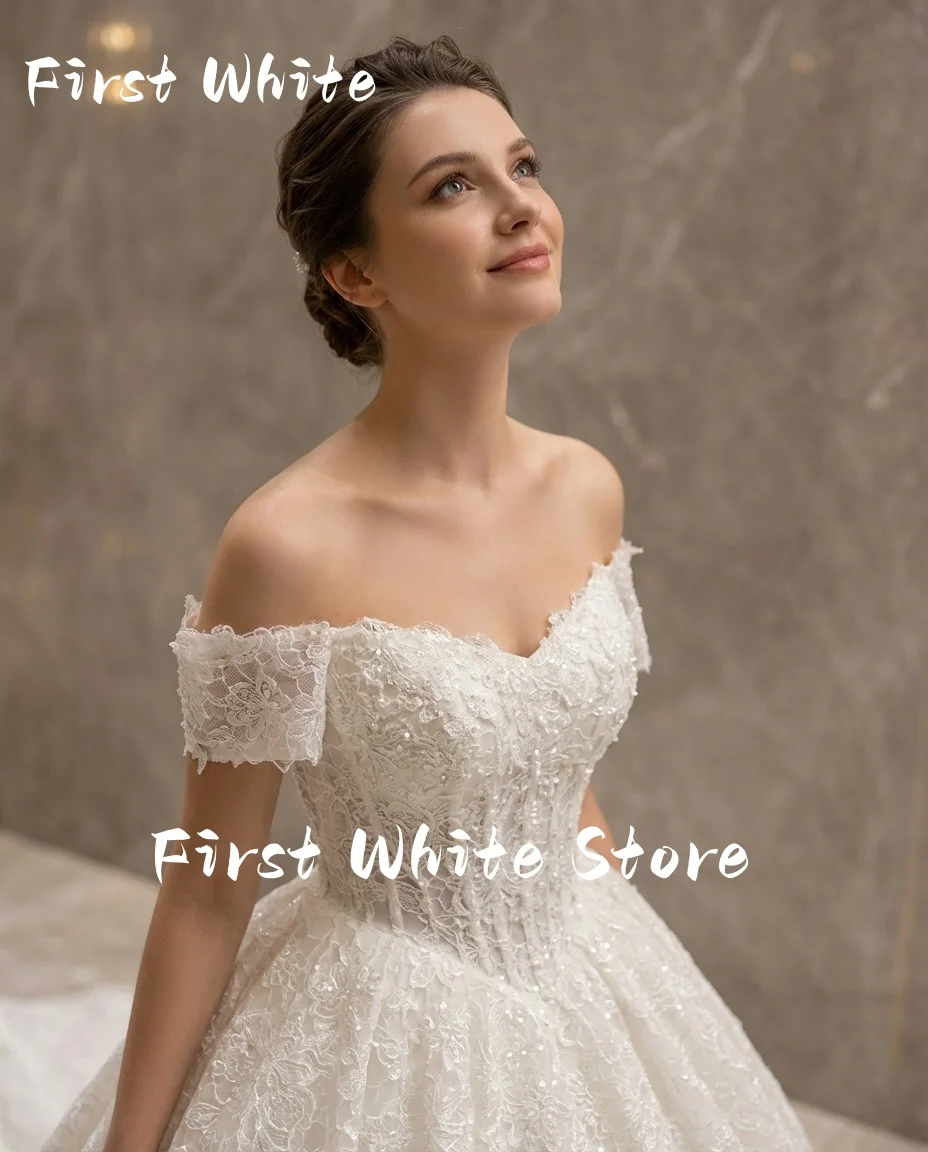 Customized 2026 New Design Ball Gown Lace Wedding Dress Elegant Off The Shoulder Sweetheart Bridal Gown Vestido De Noiva