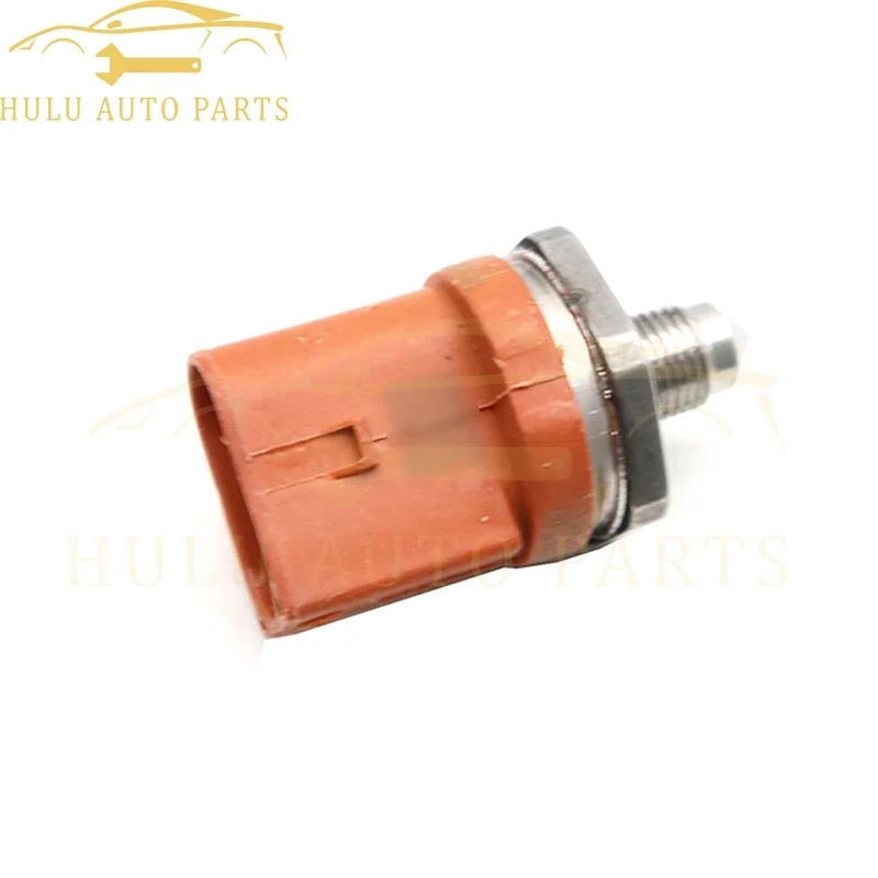 06J 906051 D 1.8TSI 2.0TFSI Sensor de presión de combustible para Audi A3 A4 A5 A6 A8 TTS Q5 VW Jetta Passat Golf EOS 06J 906 051 D 06J 906054 B B B