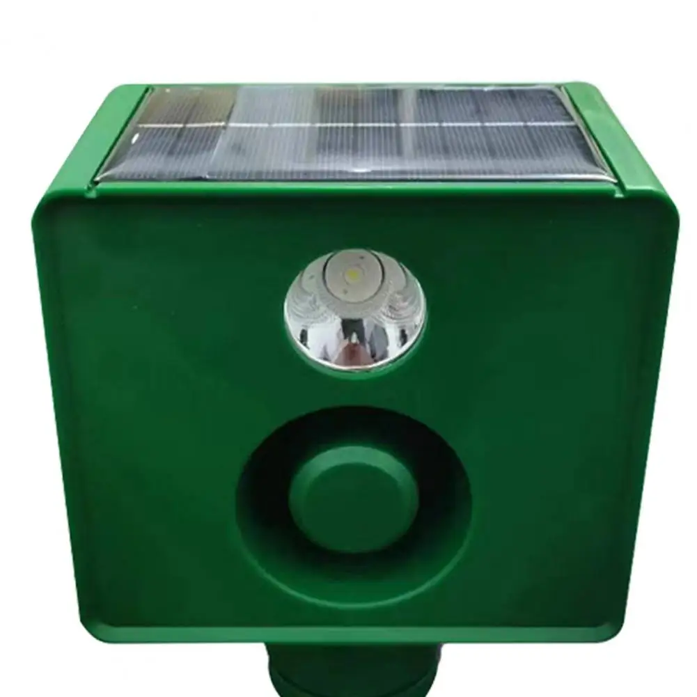 Beast Light Solar Warning Lights with Loud Volume Weather-Resistant Animal Light for Farm Field Courtyard