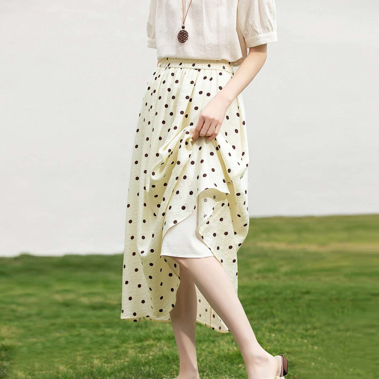 SENTUBILA Women's Polka Dot Print Skirt Ladies 2026 New Spring Summer Elastic Waist Flowy Flared A-Line Midi Skirt 161QA4923