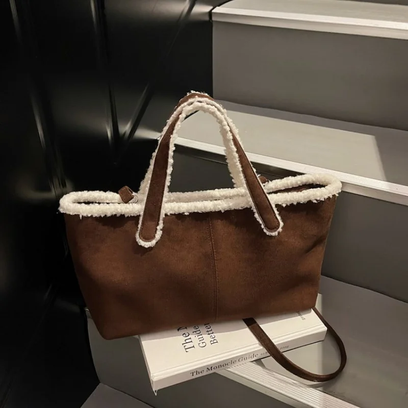 

High-End Ladies Fashionable Leather Handbag Paris Popular Elegant Women's Casual Simple Vintage Crossbody Bag