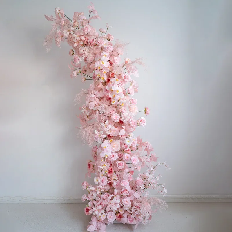 Wedding decoration pink horn arch floral arrangement, marriage proposal ceremony hotel Internet celebrity restaurant decoration