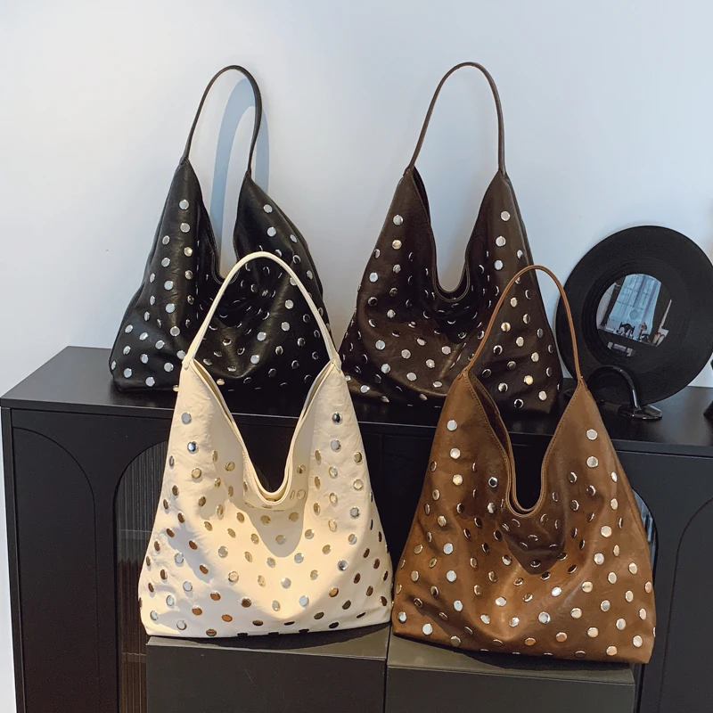 

Новая большая сумка в Европе и Америке, женская дорожная сумка, большая вместительная черная сумка на плечо, мягкая кожаная сумка, брендовая сумка подмышками