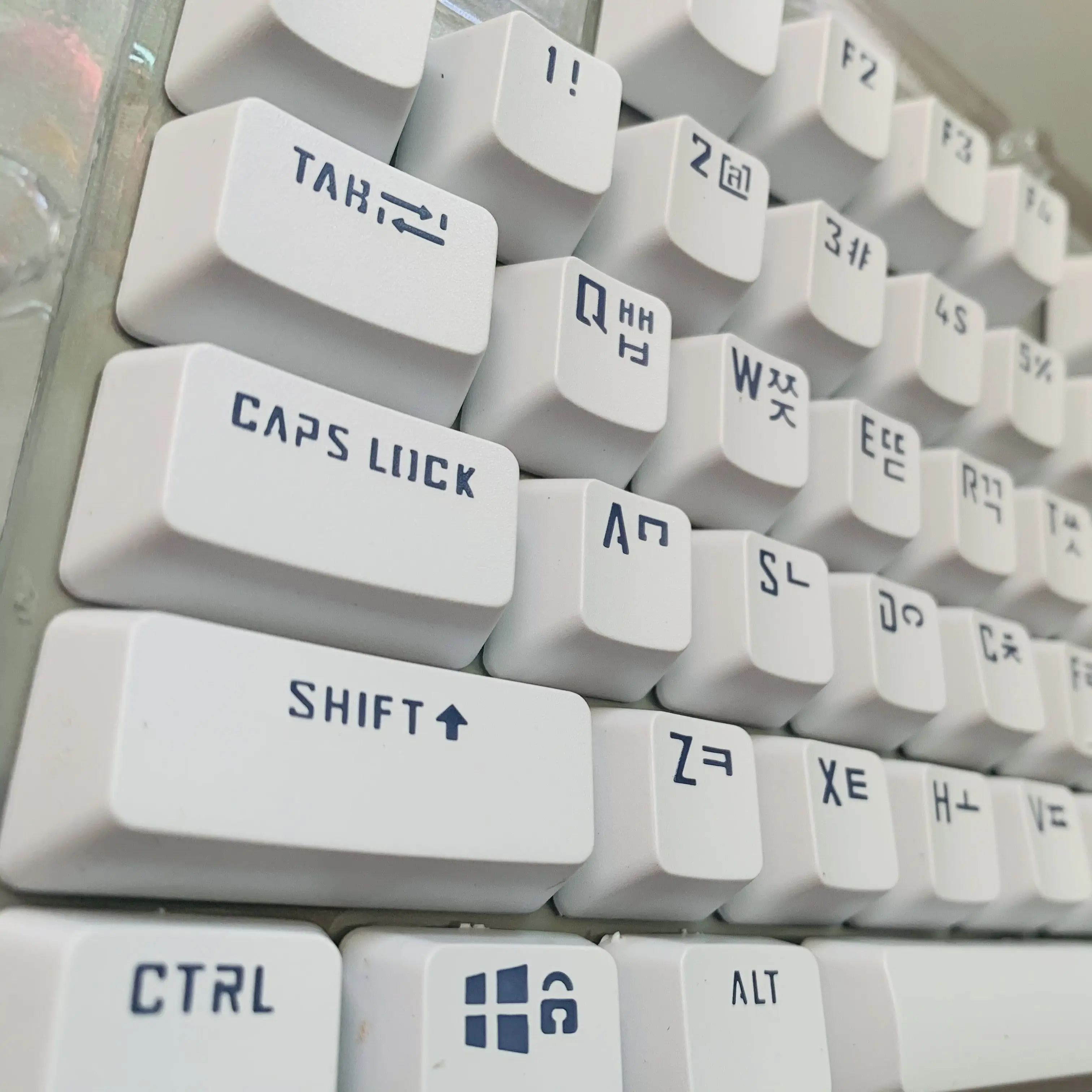 104 Key Korean Keycaps OEM Backlit Key Caps for Cherry MX Switches Gaming Mechanical Keyboard 61 /87/104 Keys Korean Keyca 한글 키캡