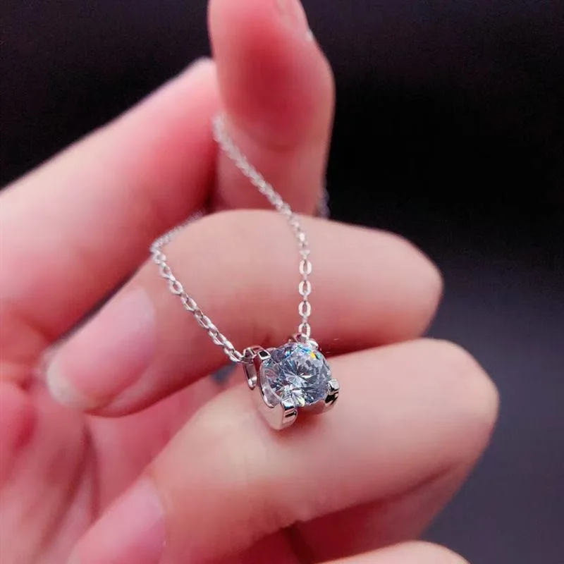 GLM 6.5mm 925 Pure Silver Minimalist Square Pendant Necklace with D VVS1 Moissanite - Premium Jewelry Gift for Friends