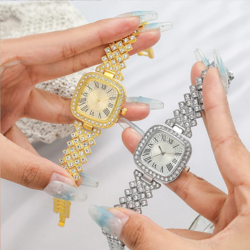 Relógio de moda para mulher com bracelete de metal Bracelete de luxo com diamantes e incrustações de strass Bracelete de quartzo para mulher Relógio